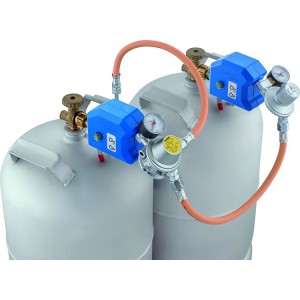 GOK Caramatic SafeDrive Plus Pressure regulator Set 30mbar 1.5kg/h - G.12 KLF x RVS10/8mm SV connection - with Crash Sensor